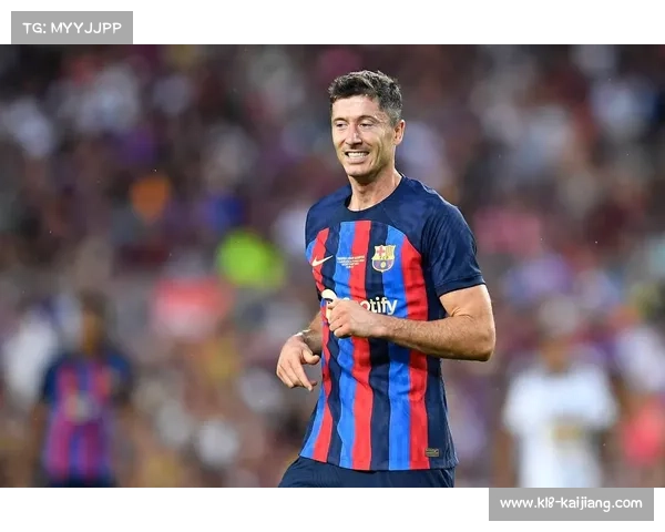 曼联关注莱万特新星艾永 小将倾向选择巴萨加盟