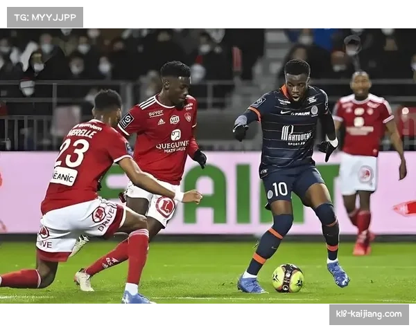 埃因霍温欧冠进13球失8球 进攻端火力凶猛防守待改善