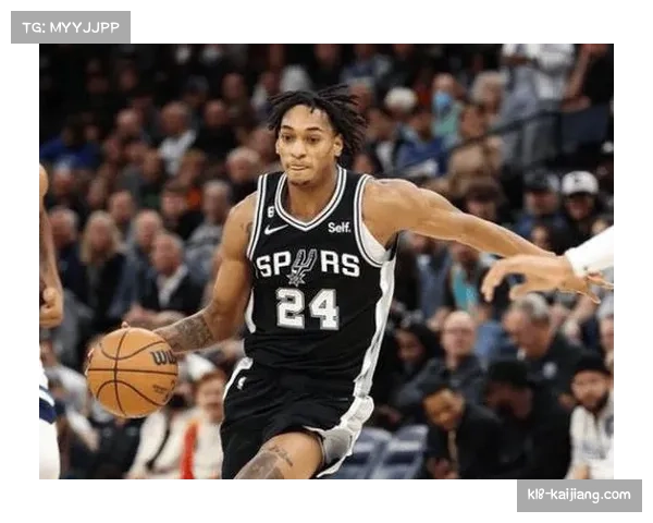 马刺瓦塞尔外线火力全开，三分命中率保持四成以上