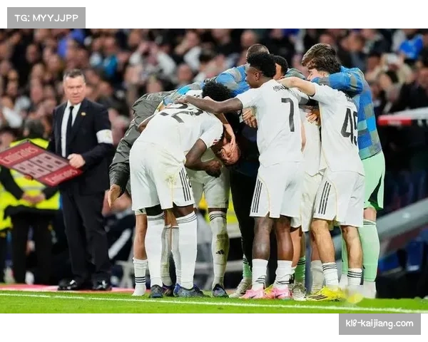 皇马主场场均轰入2.4球,但近期进攻效率有所下滑 皇马主场场均轰入2.4球,但近期进攻效率有所下滑